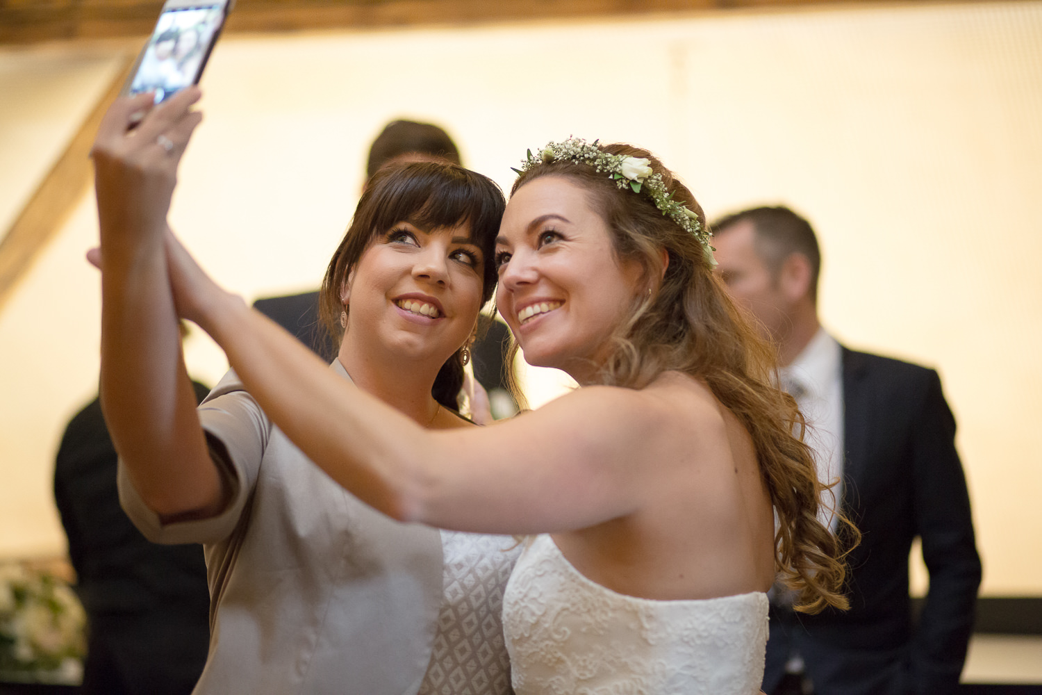 Hochzeit Trotte Villigen Braut Selfie